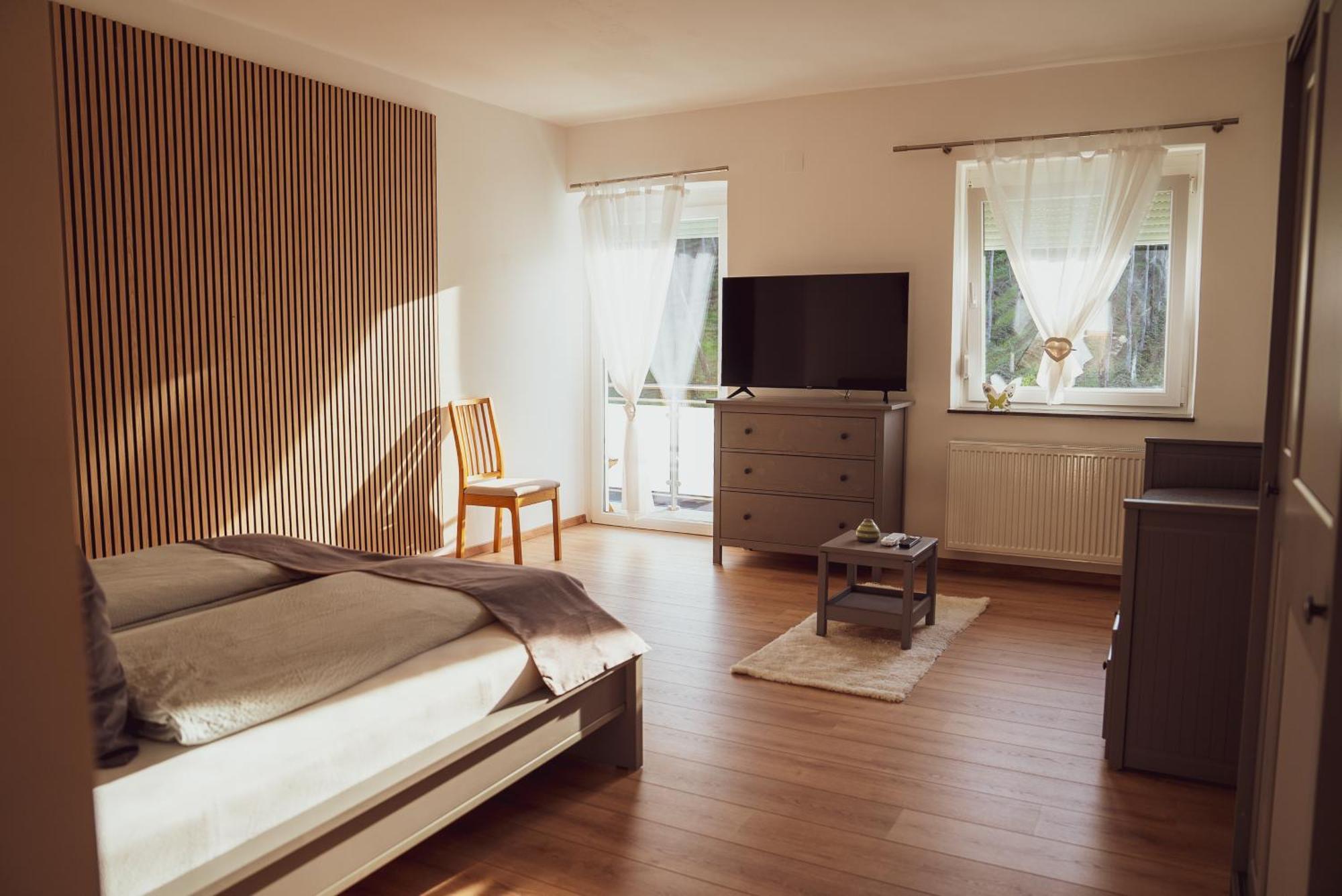 Claus Resch Appartements ロイトシャッハ エクステリア 写真